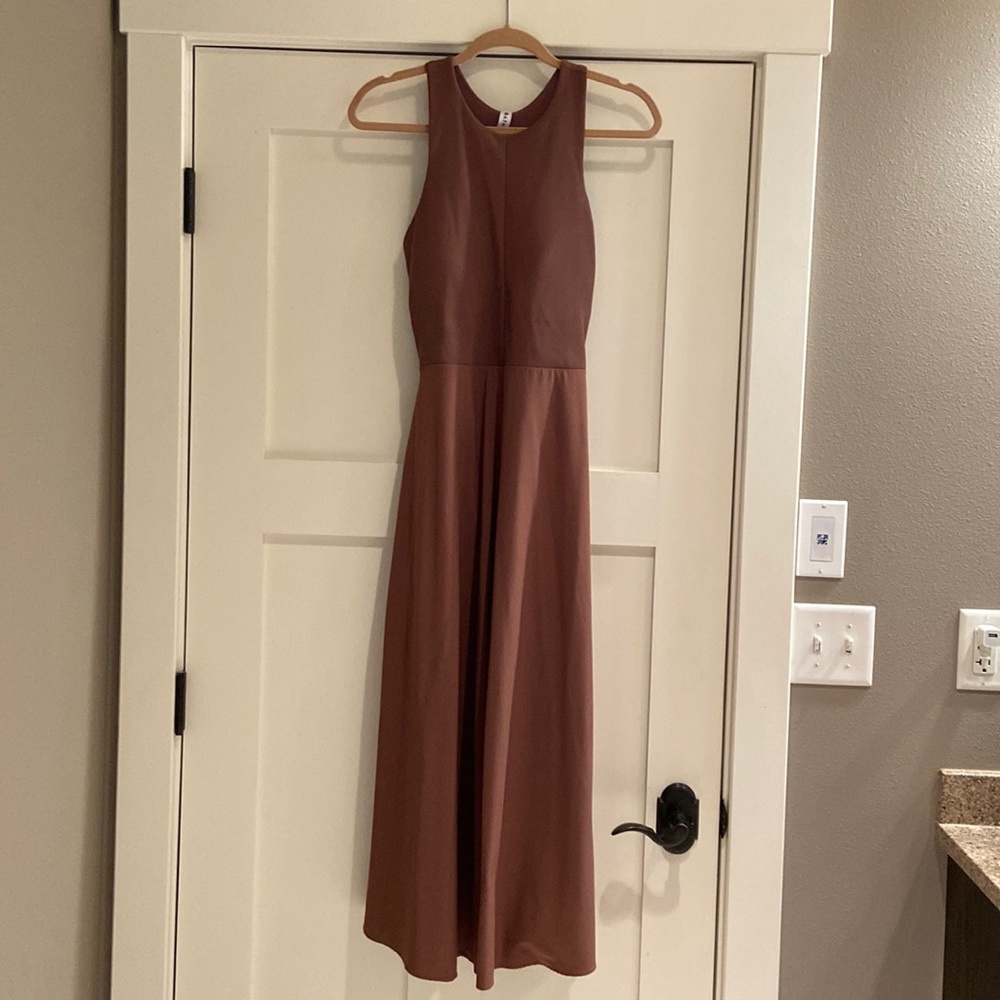 Athleta sporty mid-length dress; medium tall; Dusty Rose with built in bra pads